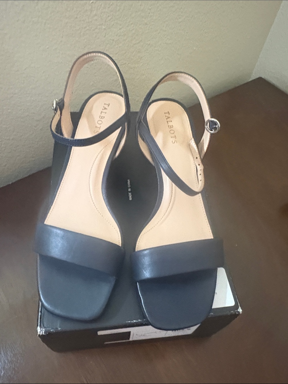 Talbots Navy Leather Ankle-Strap Sandals 9 NIB